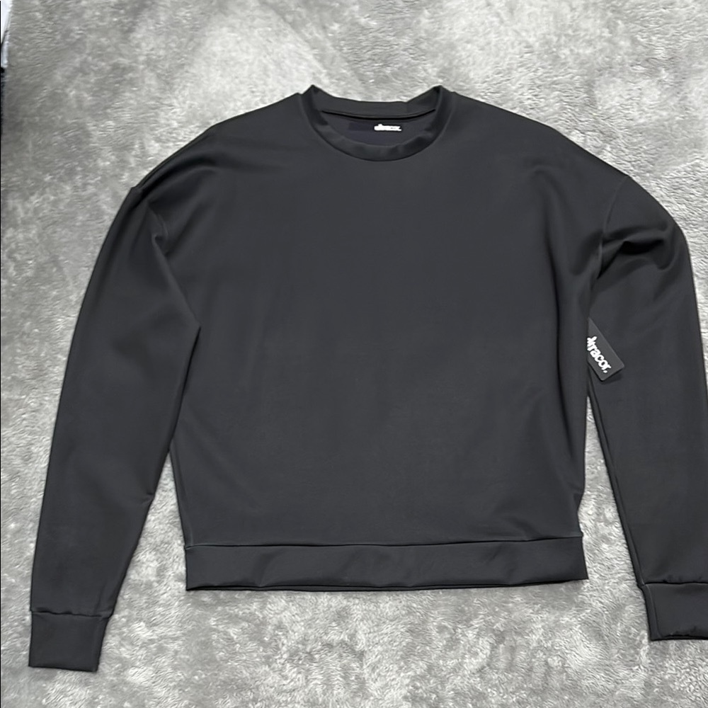 Ultracor Filter Black Crewneck Pullover